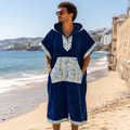 Cap Spartel — poncho homme bleu marine, vue de face portée